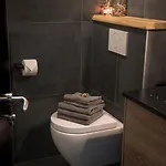Holiday home De Stamhoeve, Luxe Vakantiehuis, Rustig Gelegen Bij De Loonse & Drunense Duinen Tussen 'S Hertogenbosch En Tilburg *