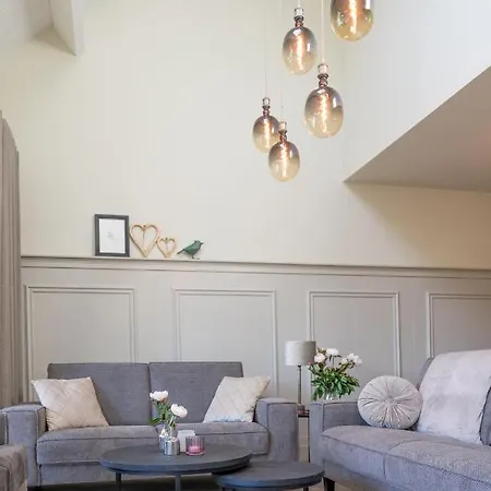 بيت للعطل De Stamhoeve, Luxe Vakantiehuis, Rustig Gelegen Bij De Loonse & Drunense Duinen Tussen 's Hertogenbosch En Tilburg