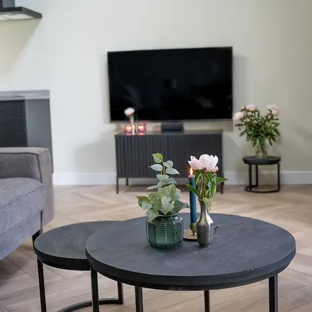 Prázdninový dům De Stamhoeve, Luxe Vakantiehuis, Rustig Gelegen Bij De Loonse & Drunense Duinen Tussen 's Hertogenbosch En Tilburg *