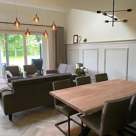 度假居 De Stamhoeve, Luxe Vakantiehuis, Rustig Gelegen Bij De Loonse & Drunense Duinen Tussen 's Hertogenbosch En Tilburg 比兹莫特